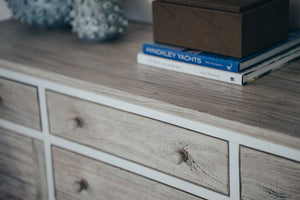 Seawinds Islamorada Clean White & Grey 6-Drawer 2-Door Dresser