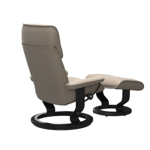 Ekornes Stressless Admiral Medium Classic Base Recliner & Ottoman in Paloma Mushroom