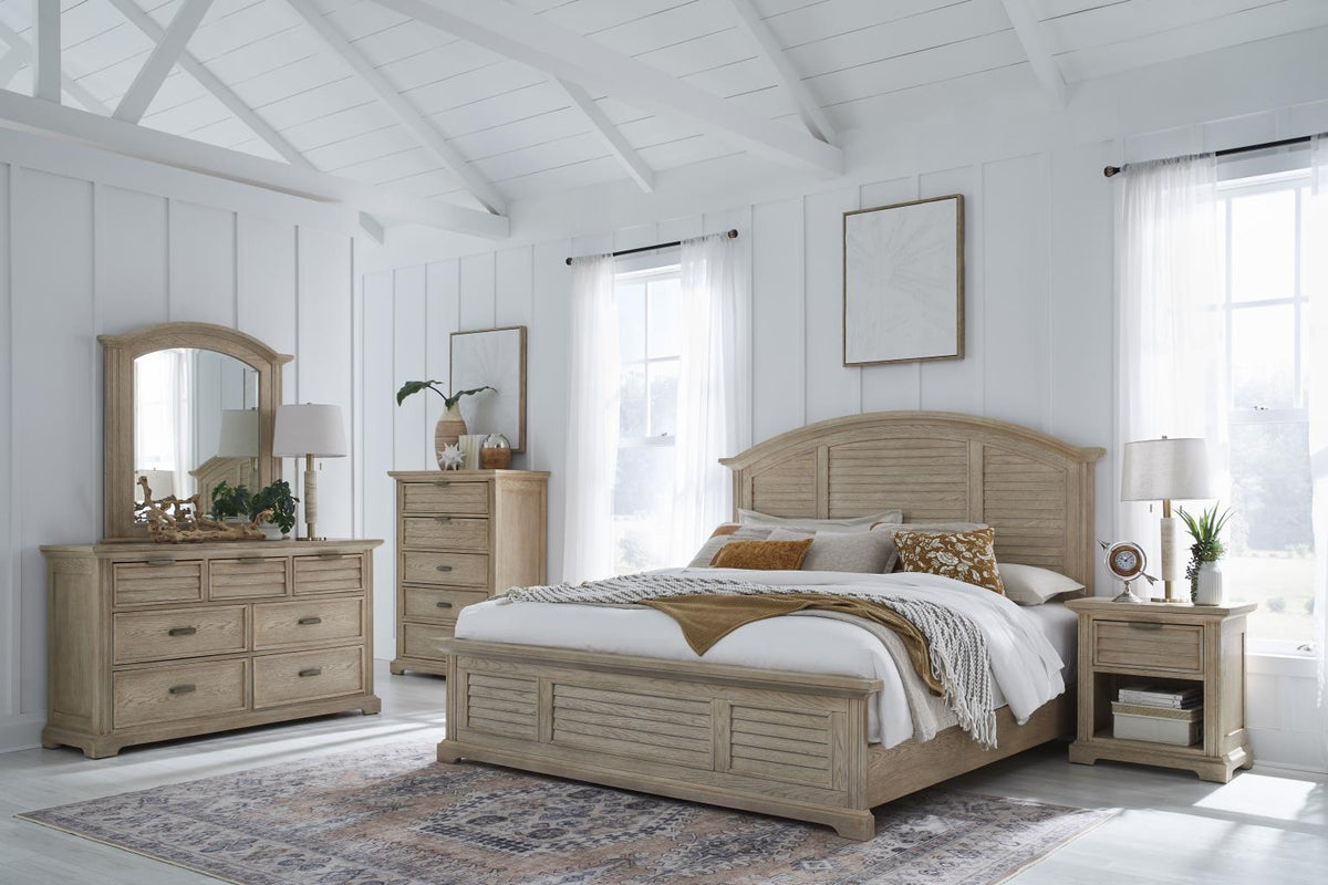 American Woodcrafters Heritage Coast Queen Panel Headboard Sea Oat