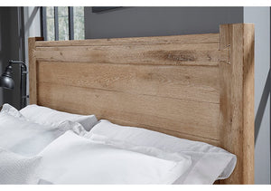 Vaughan-Bassett King Poster Bed Sun Bleached White