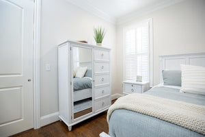Seawinds Finn & Louise Point Breeze King Complete Bed in Fresh White & Soft Grey Glaze