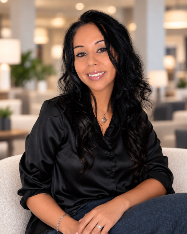 Leslie Torres