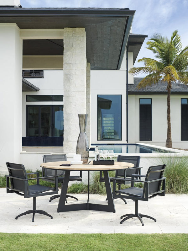 Tommy Bahama Outdoor by Lexington South Beach Round Dining Table
