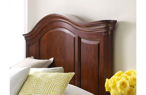 Kincaid Queen Arched Panel Complete Bed
