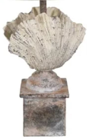 Crestview Coastal Shell Finial Coral/Off-White Table Lamp