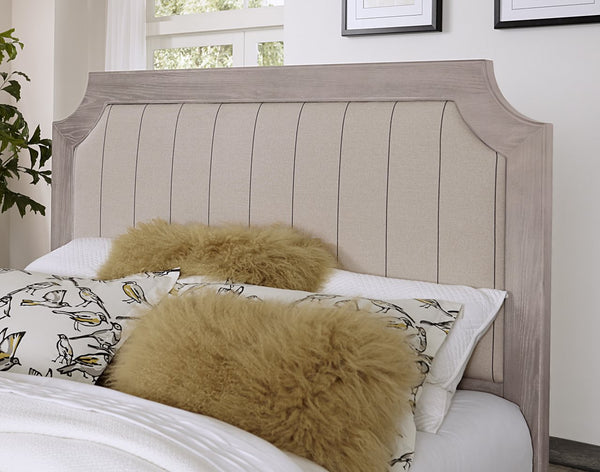 Vaughan-Bassett Bungalow Dover Grey Two-Tone King Upholstered Bed