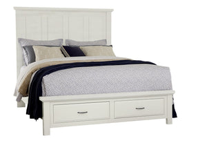 Vaughan-Bassett Maple Road Two-Tone Queen Mansion Storage Bed