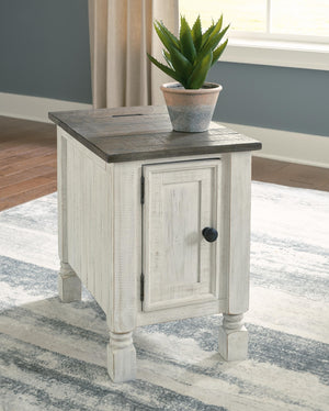 Havalance Chairside End Table with USB White/Gray