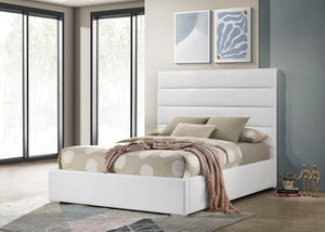 Coaster Felicity 53-Inch Upholstered Full Platform Bed White