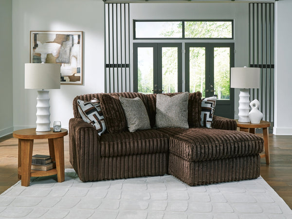 Midnight-Madness 2-Piece Sectional with Chaise Chocolate