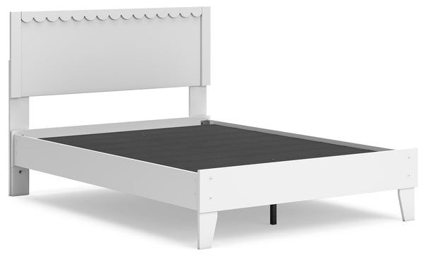 Hallityn Full Panel Platform Bed White