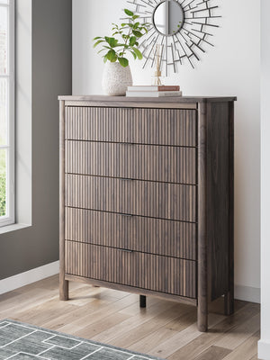 Pamytta Wide 5-Drawer Chest Brown