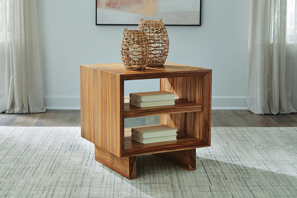 Dressonni End Table Brown