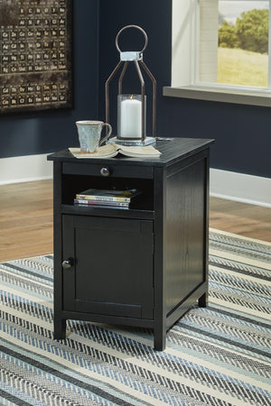 Treytown Rectangle 1-Door Chairside End Table Black