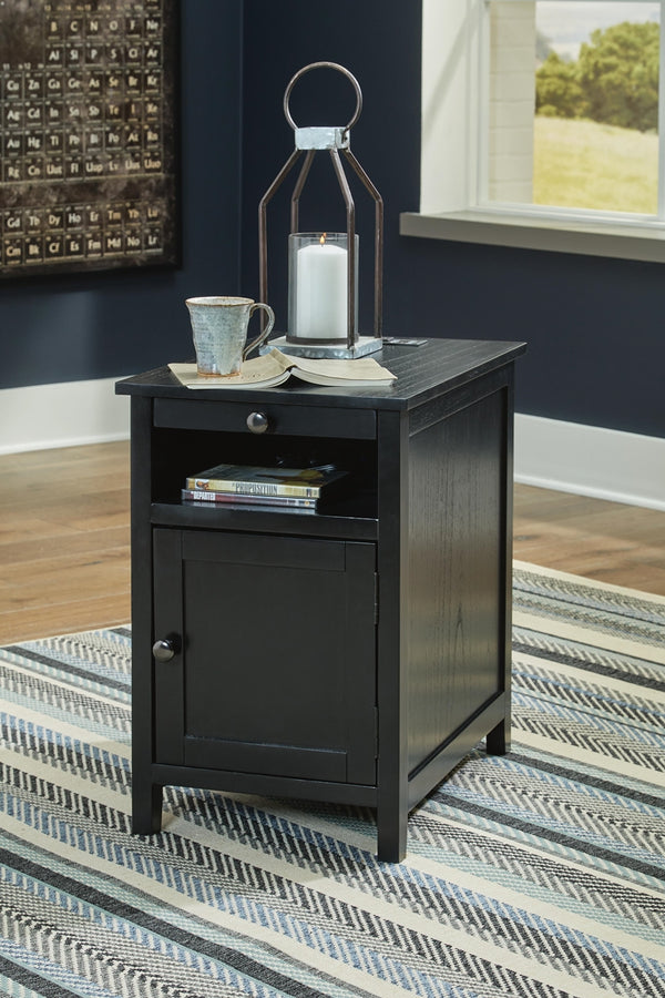 Treytown Rectangle 1-Door Chairside End Table Black