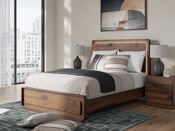 Fortlorn Queen Panel Bed Walnut Brown