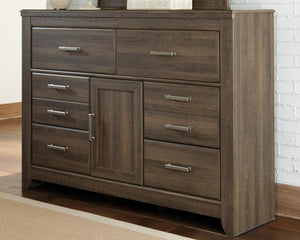 Juararo Dresser, Chest & Nightstand