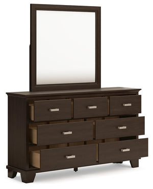 Covetown Full Panel Bed, Dresser & Mirror Dark Brown