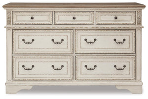 Realyn Queen Upholstered Panel Bed, Dresser & Nightstand