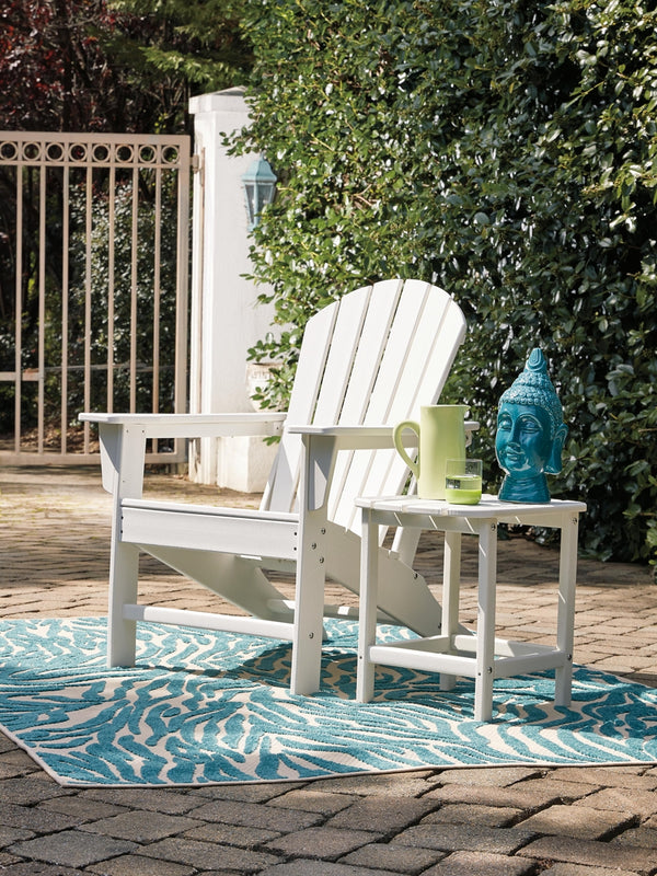 Sundown Treasure Outdoor Adirondack Chair with End Table White
