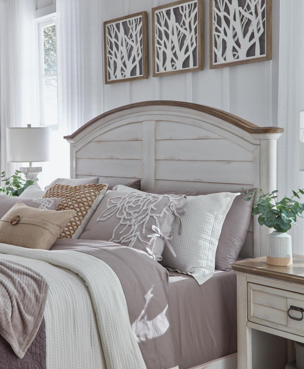 American Woodcrafters King Arched Bed Whitewash
