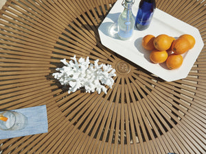 Tommy Bahama Outdoor by Lexington St. Tropez Round Dining Table