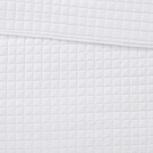 Olliix 510 Design Otto White King/California 3-Piece Reversible Quilt Set