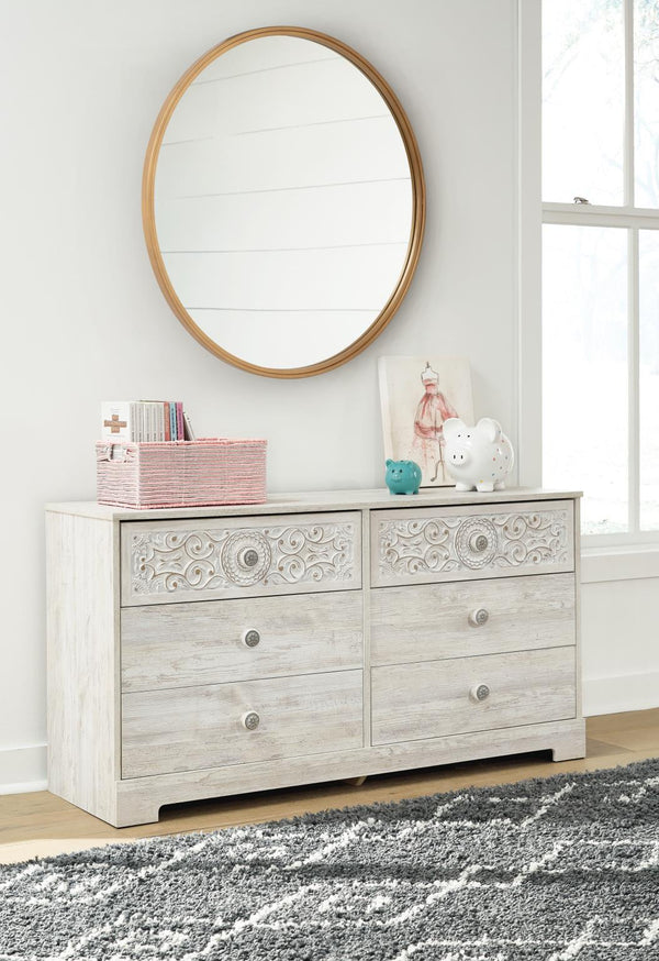 Paxberry 6-Drawer Dresser Whitewash