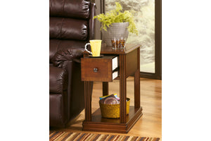 Breegin 1-Drawer Chairside End Table Brown