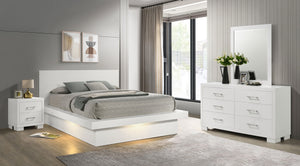 Coaster Jessica 4-Piece King Led Bedroom Set Cream White