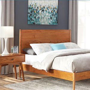 Sunny Designs American Modern Cinnamon Queen Bed