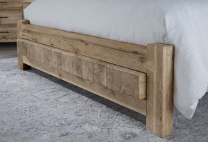 Vaughan-Bassett Dovetail Sun Bleached White King Poster Bed with 6X6 Footboard