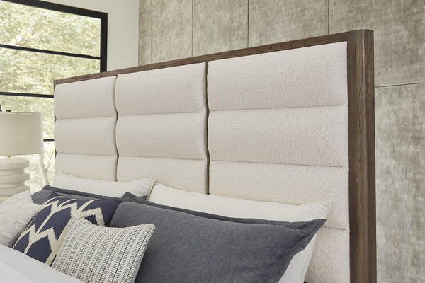 Vaughan-Bassett Crafted Oak Aged Grey Erins King Upholstered White