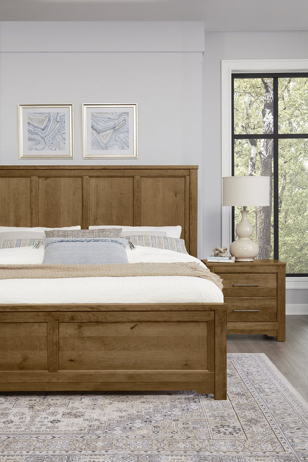 Vaughan-Bassett Crafted Cherry Medium King Six Panel Bed