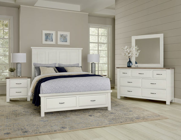 Vaughan-Bassett Maple Road Two-Tone Queen Mansion Storage Bed