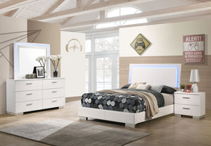 Coaster Felicity 4-Piece Full Bedroom Set with LED Lighting in White High Gloss