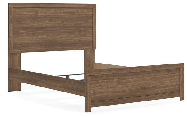 Broachmyn Queen Panel Bed Auburn