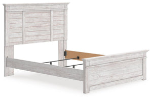 Makidern Queen Panel Bed Whitewash