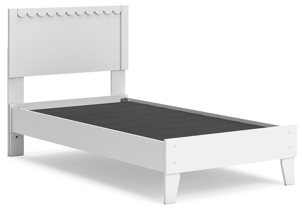 Hallityn Twin Panel Platform Bed White
