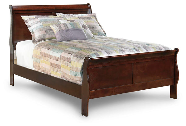 Alisdair Full Sleigh Bed, Chest & Nightstand Reddish Brown