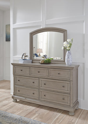 Lettner King Panel Bed with Dresser, Mirror & Nightstand Light Gray