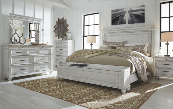 Kanwyn California King Panel Bed with Storage Bench Whitewash