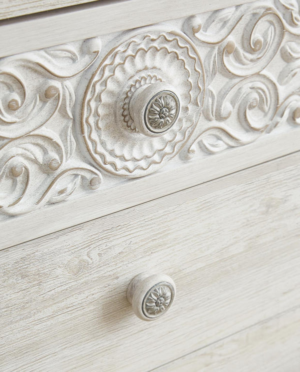 Paxberry 6-Drawer Dresser Whitewash
