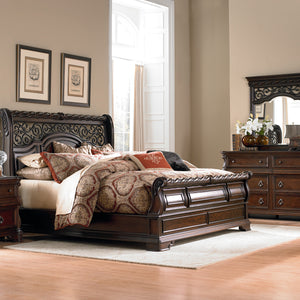 Liberty Furniture Complete Queen Bedroom Set Sleigh Bed, Dresser, Mirror & Chest Arbor Place