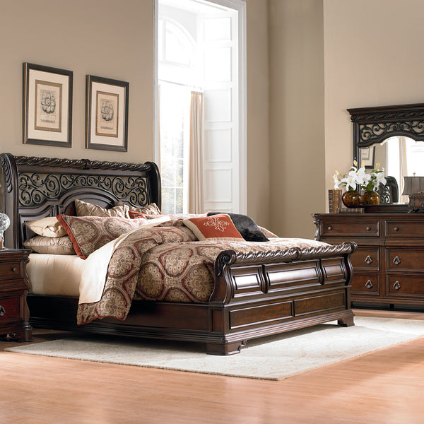 Liberty Furniture Complete Queen Bedroom Set Sleigh Bed, Dresser, Mirror & Chest Arbor Place