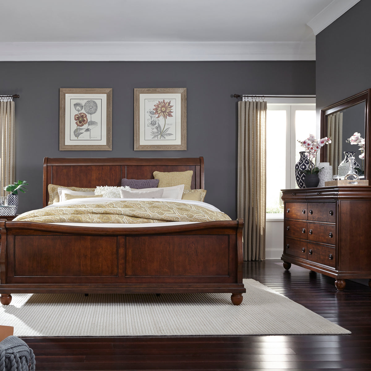 Liberty Furniture Complete King Bedroom Set Sleigh Bed, Dresser & Mirr