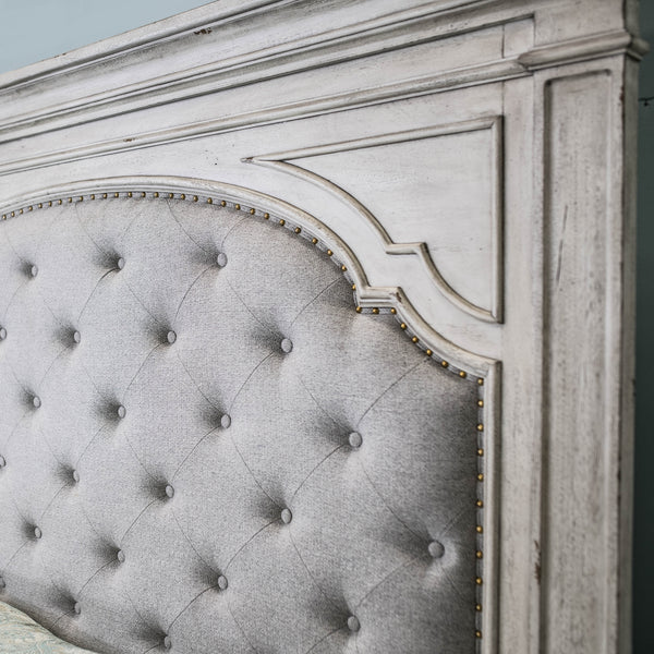 Steve Silver Highland Park King Bed In Cathedral White