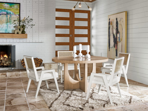 Universal Nomad Sonora Glacier Armchair