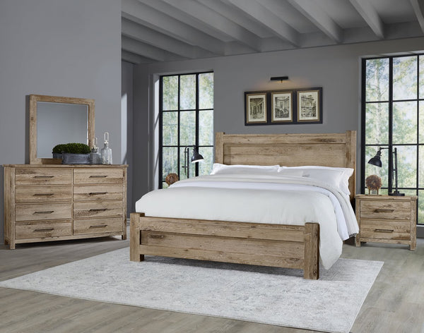 Vaughan-Bassett Dovetail Sun Bleached White California King Poster Bed with Poster Footboard
