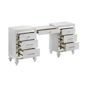 New Classic Valentino Vanity Table in White